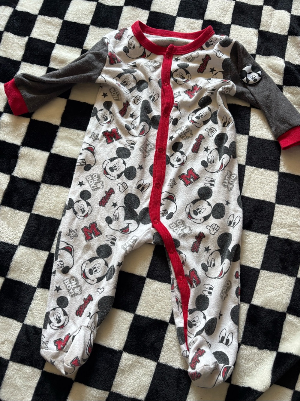 Free on bundle 6/12 Mickey Disney sleeper button up